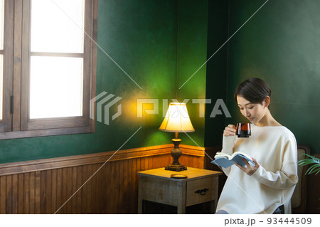 読書 読書 93444509