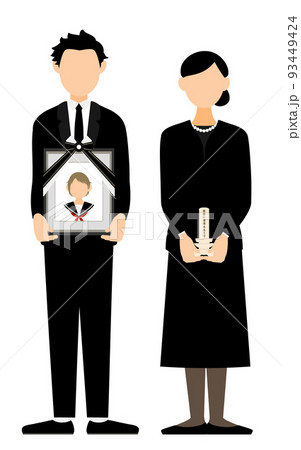 娘の遺影と仮位牌をもって立つ若い夫婦 娘の遺影と仮位牌をもって立つ若い夫婦 93449424