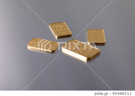 金塊 gold bullion 金塊 gold bullion 93466511