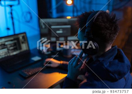 hacker using computer virus for cyber attack 93473757