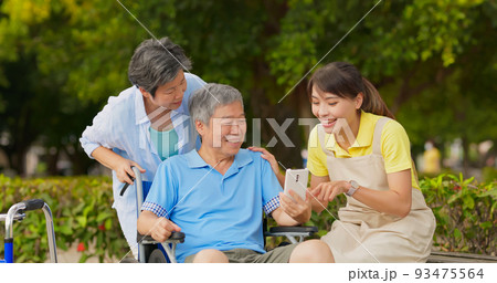 senior health care concept senior health care concept 93475564