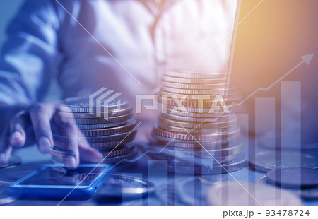 Investor online saving concept Investor online saving concept 93478724
