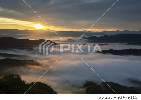 絶景雲海 93479115