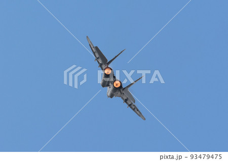 ポーランド空軍MiG-29デモチーム上昇 ポーランド空軍MiG-29デモチーム上昇 93479475