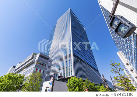 JR「田町」駅芝浦口・「田町ステーションタワー」のビルディング JR「田町」駅芝浦口・「田町ステーションタワー」のビルディング 93481180