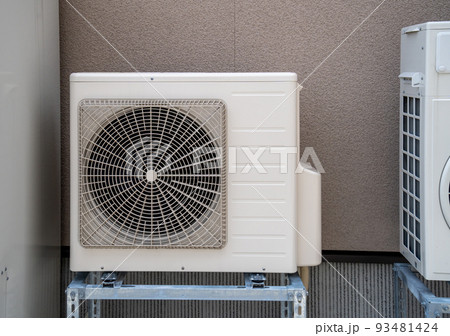 エアコン 室外機 エアコン 室外機 93481424
