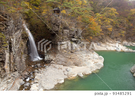 秋の龍王峡 虹見の滝と五龍王神社 秋の龍王峡 虹見の滝と五龍王神社 93485291