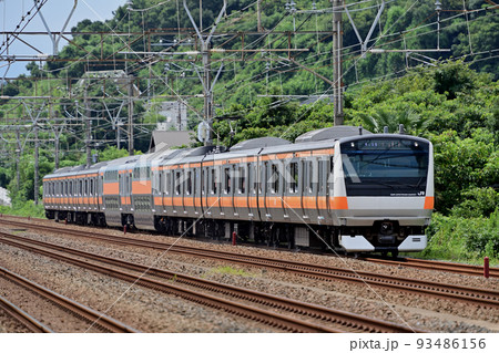 東海道本線　二宮ー大磯　JR東日本　E233系0番台　H57編成（豊田）　グリーン車　組込　試運転 93486156