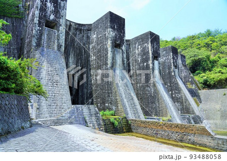 豊稔池堰堤（香川県観音寺市）アーチダムの重要文化財 93488058