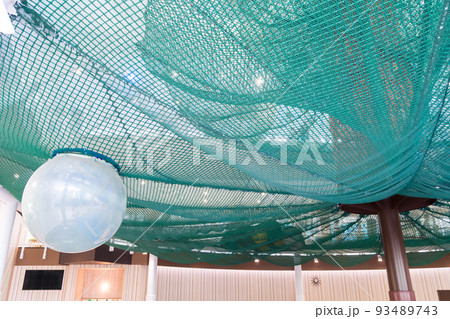 京王あそびの森HUGHUG ハグハグの木を下から見上げる 京王動物園線 東京都日野市 京王あそびの森HUGHUG ハグハグの木を下から見上げる 京王動物園線 東京都日野市 93489743