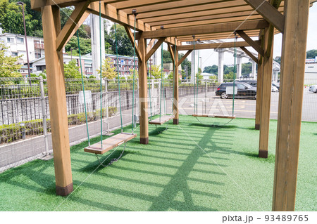 京王あそびの森HUGHUG ぼうけんのもり 木でできたベンチ 京王動物園線 東京都日野市 京王あそびの森HUGHUG ぼうけんのもり 木でできたベンチ 京王動物園線 東京都日野市 93489765