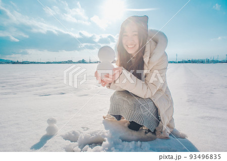 雪だるま作ろう 93496835