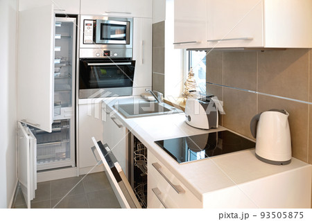 Open Kitchen Open Kitchen 93505875