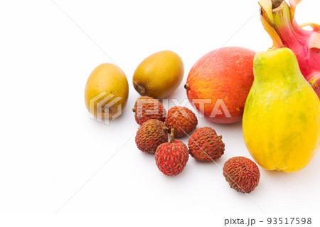 トロピカルフルーツの盛り合わせ 93517598