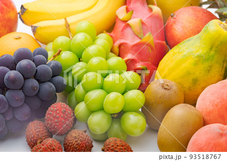 フルーツの盛り合わせ 93518767