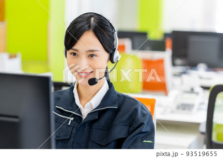 作業員のオペレーター 93519655