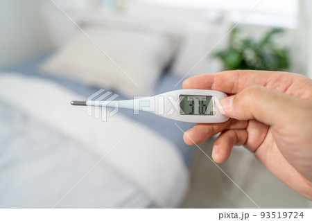 体温計 検温 体温測定 37.6℃ 体温計 検温 体温測定 37.6℃ 93519724