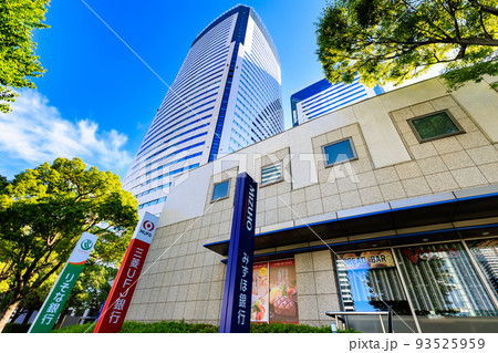 東京 江東区豊洲の都市風景 豊洲センタービルアネックスと豊洲センタービル 東京 江東区豊洲の都市風景 豊洲センタービルアネックスと豊洲センタービル 93525959