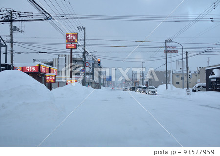 冬の北海道稚内市の風景 93527959
