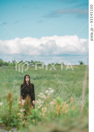 大自然の中から 93545100