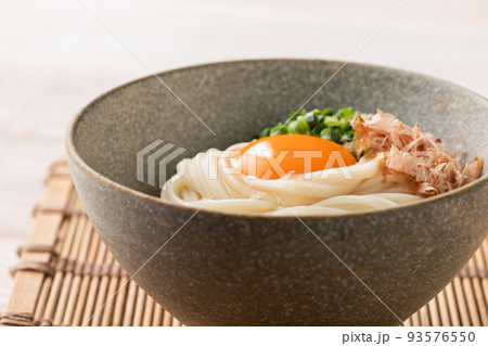 釜玉うどん 釜玉うどん 93576550