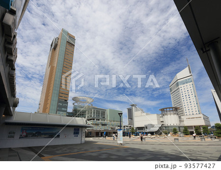 サンポート高松の高松駅、駅前広場、高松シンボルタワー、JRホテルクレメント高松 93577427