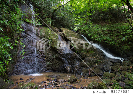 ひづめの滝 93577684