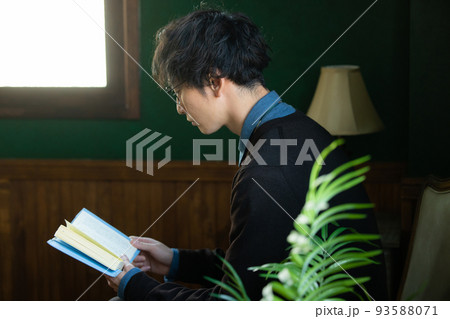読書　 93588071