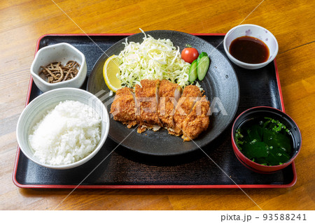 トンカツ定食 トンカツ定食 93588241