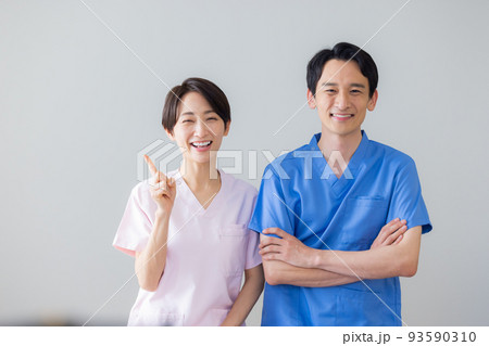 医療　歯科医イメージ 93590310