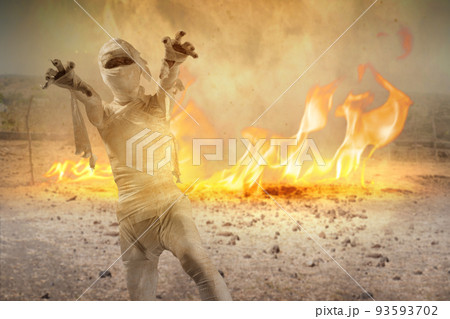 Mummy walking with claw hands Mummy walking with claw hands 93593702