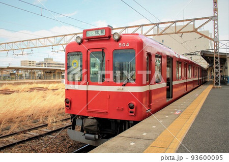 養老鉄道・大垣駅に停車している養老鉄道 養老鉄道・大垣駅に停車している養老鉄道 93600095