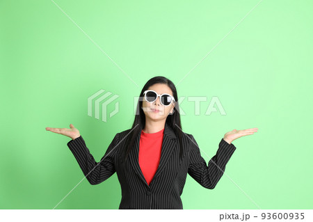 Business Asian Woman 93600935