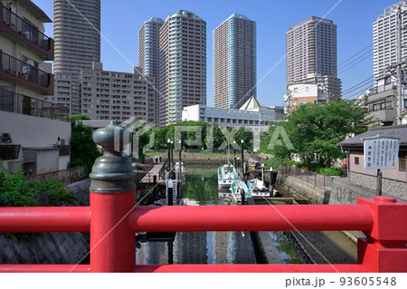 佃小橋より高層マンション群を見る 93605548