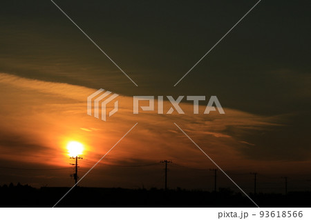 夕焼け空 93618566