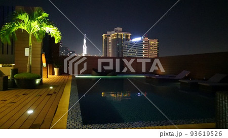 絶対見逃せない！ベトナムホーチミンの観光スポット　ベトナム料理、ピンク教会、奇怪遺産、夜景 93619526