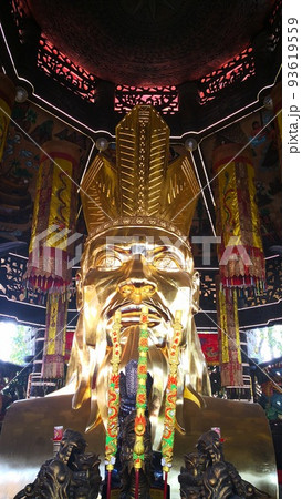 絶対見逃せない！ベトナムホーチミンの観光スポット　ベトナム料理、ピンク教会、奇怪遺産、夜景 93619559