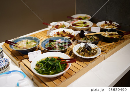 ホテルの朝食 ホテルの朝食 93620490