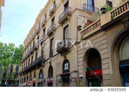 バルセロナ　グエル邸 93620509