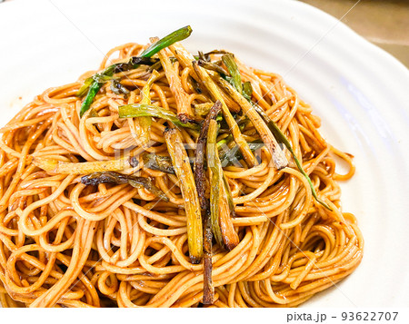 中国上海料理・葱油拌麺（ねぎ油まぜそば） 93622707