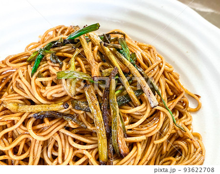 中国上海料理・葱油拌麺（ねぎ油まぜそば） 93622708