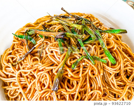 中国上海料理・葱油拌麺（ねぎ油まぜそば） 93622710