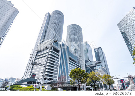 名古屋駅高層ビル群を見る風景 名古屋駅高層ビル群を見る風景 93626678
