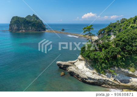 【静岡県】　西伊豆　トンボロ現象　堂ヶ島　三四郎島 93630871