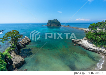 【静岡県】 西伊豆 トンボロ現象 堂ヶ島 三四郎島 【静岡県】 西伊豆 トンボロ現象 堂ヶ島 三四郎島 93630883