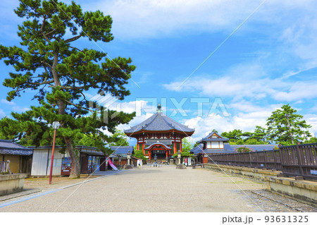 興福寺南円堂 奈良県 日本 93631325