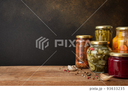 Pickled or fermented vegetables 93633235