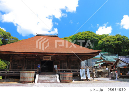 岡崎市、滝山寺本堂の風景 岡崎市、滝山寺本堂の風景 93634030