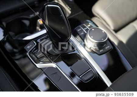 ギア 自動車 韓国 93635509