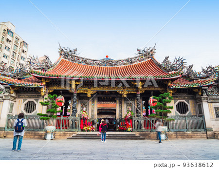 台北　龍山寺　前亭 93638612